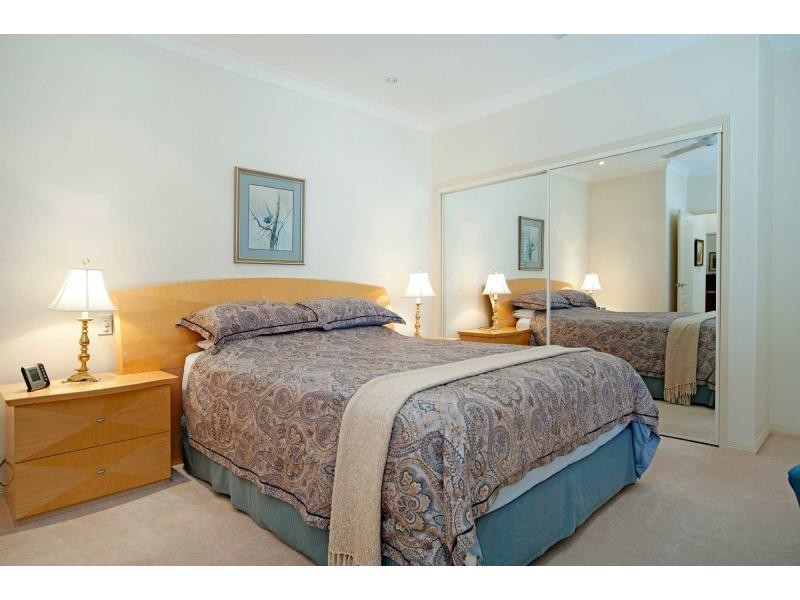 35 Prosperity Drive, Hope Island QLD 4212