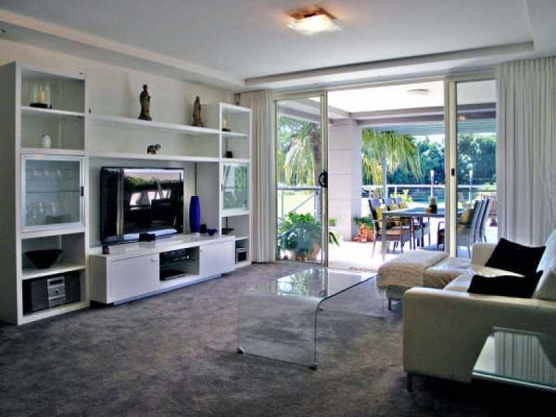 8424 Magnolia Drive, Hope Island QLD 4212