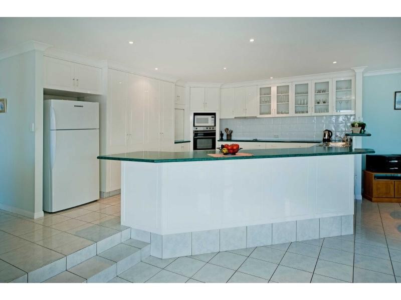 38 Glenwater Crescent, Monterey Keys QLD 4212