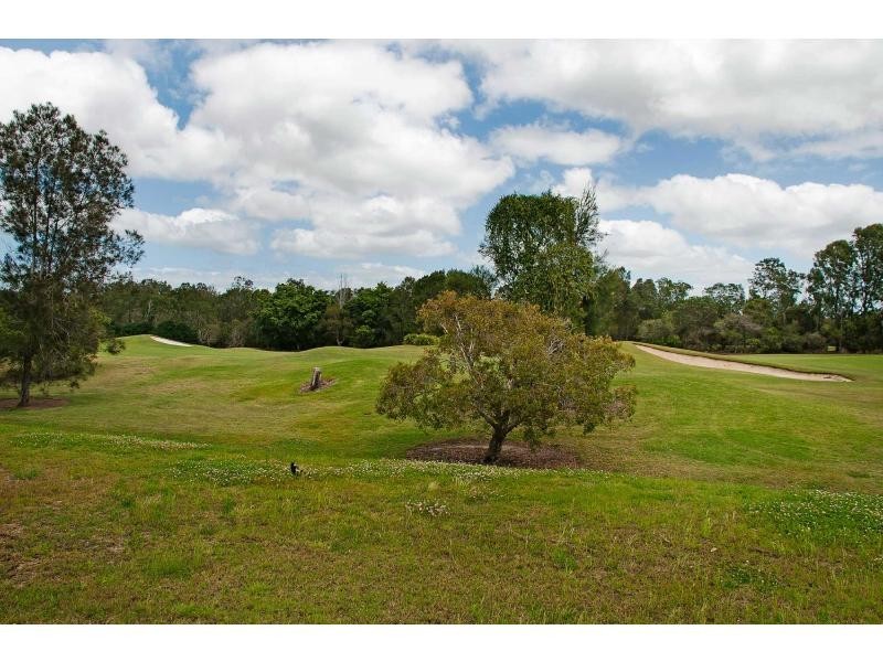 9105 Peter Senior Drive, Hope Island QLD 4212
