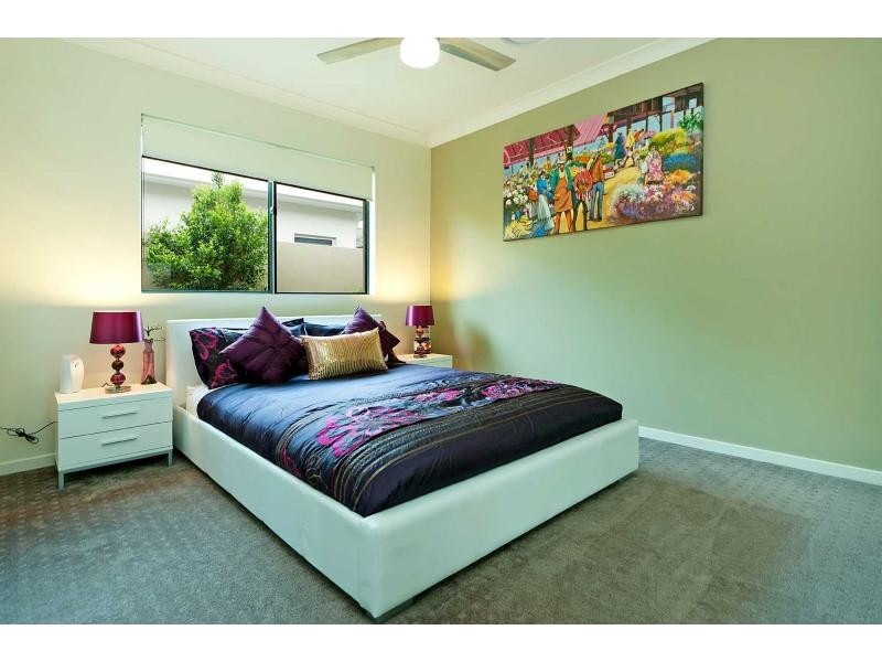 2840 Wylarah Way, Hope Island QLD 4212
