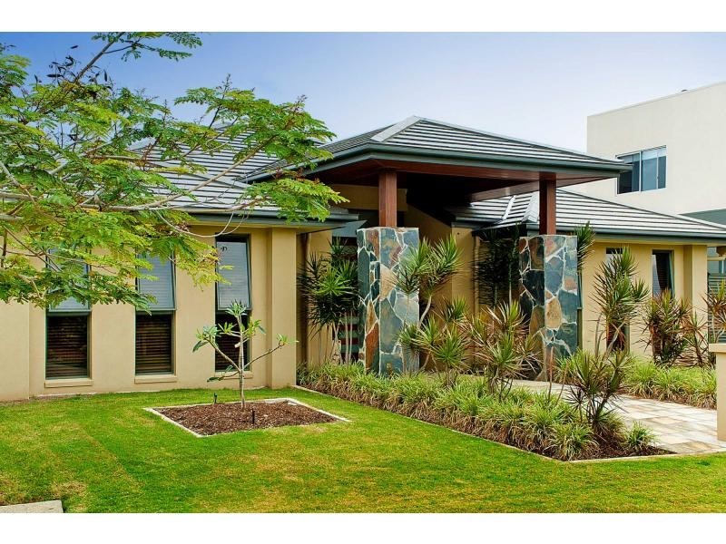 2840 Wylarah Way, Hope Island QLD 4212