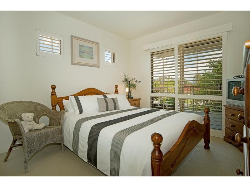 8315 Magnolia Drive East, Hope Island QLD 4212