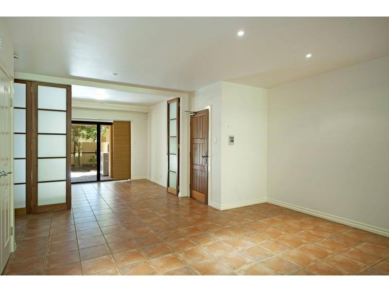 3250 Palladian Drive, Hope Island QLD 4212