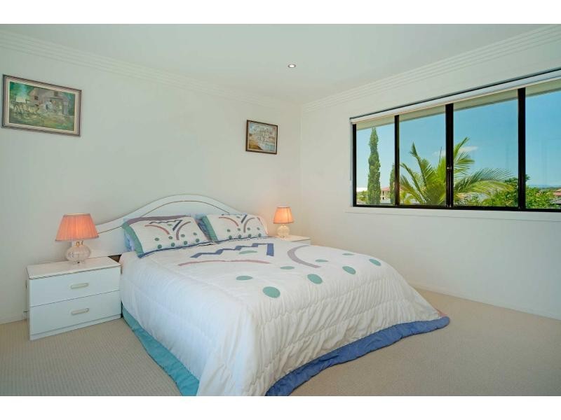 5 Mandolin Avenue, Hope Island QLD 4212
