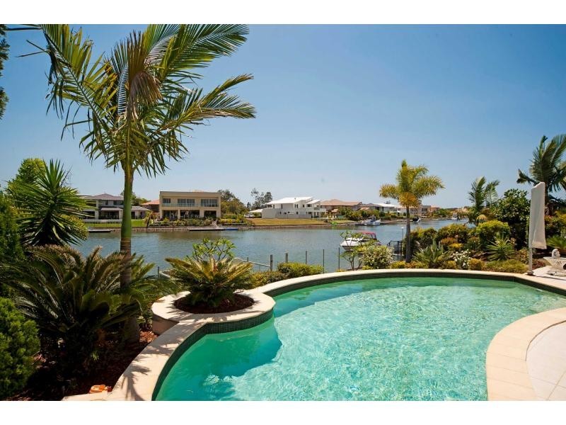 5 Mandolin Avenue, Hope Island QLD 4212
