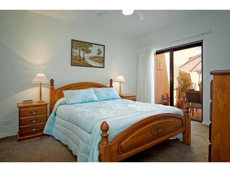 3213 Palladian Drive, Hope Island QLD 4212