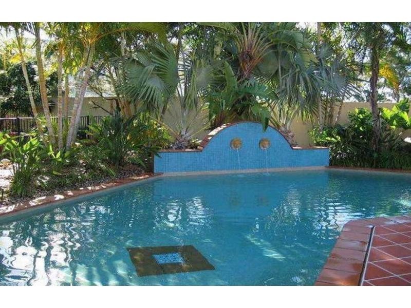 Hope Island QLD 4212