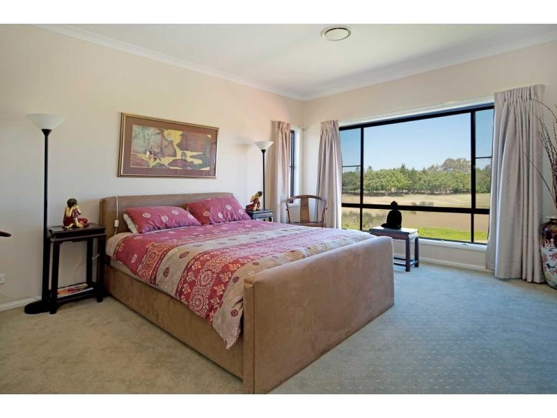 8606 Magnolia Drive East, Hope Island QLD 4212