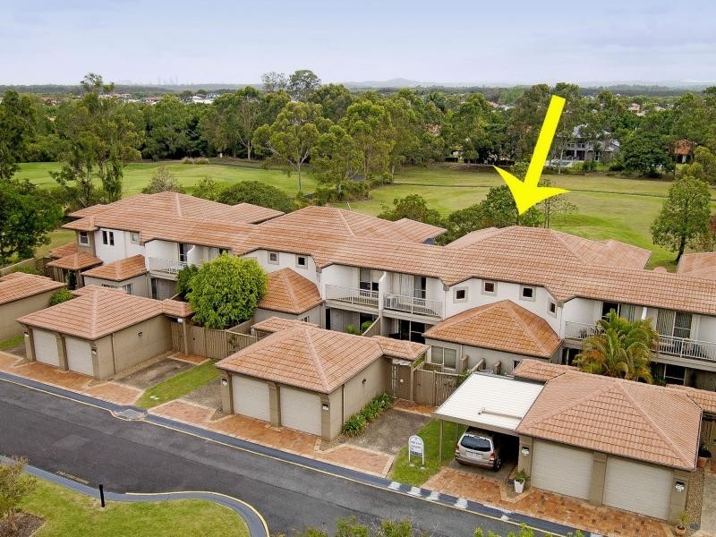 8121 Magnolia Gardens, Hope Island QLD 4212