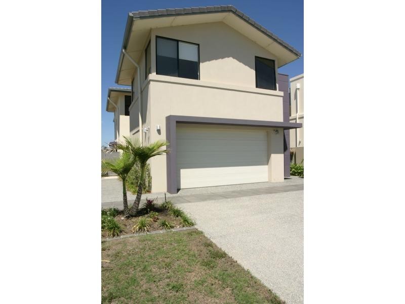 Hope Island QLD 4212