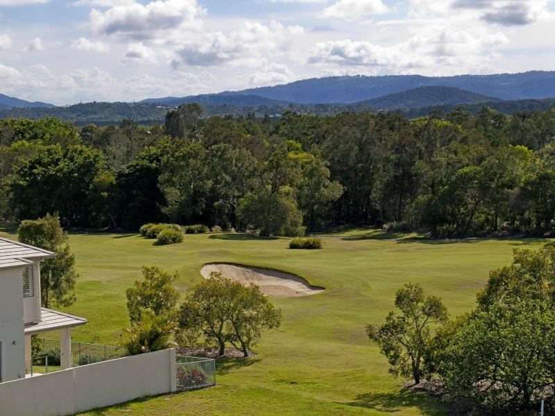 L9 Peter Senior Drive, Hope Island QLD 4212