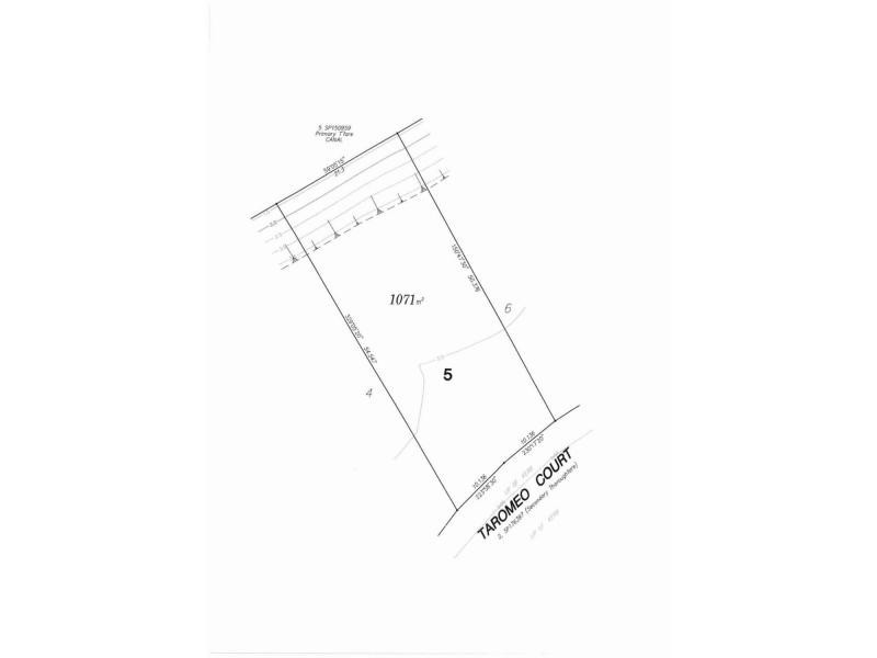 2205 Taromeo Court, Hope Island QLD 4212