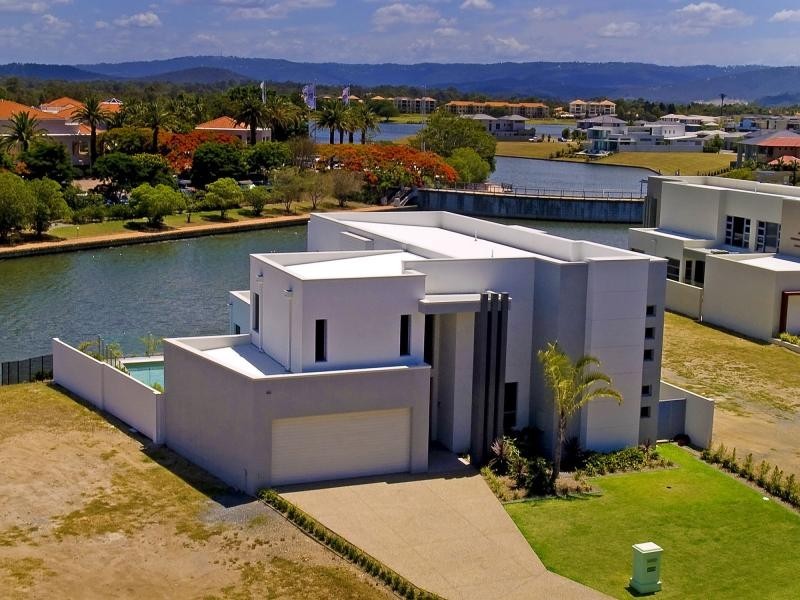 7424 Ellensbrook Drive, Hope Island QLD 4212