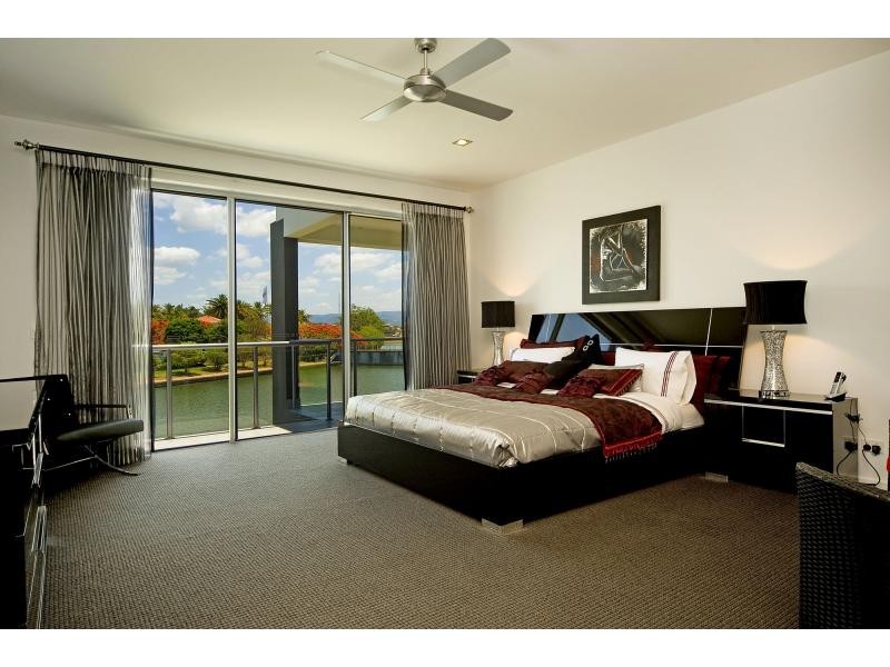 7424 Ellensbrook Drive, Hope Island QLD 4212