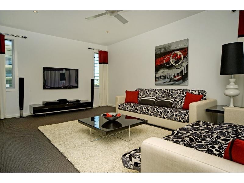 7424 Ellensbrook Drive, Hope Island QLD 4212
