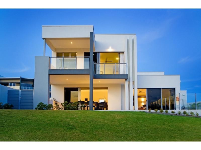 7424 Ellensbrook Drive, Hope Island QLD 4212