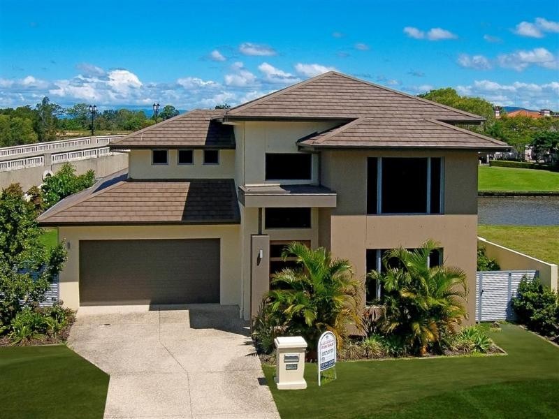 7426 Ellensbrook Drive, Hope Island QLD 4212