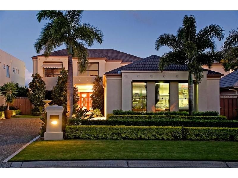 2322 Cressbrook Drive, Hope Island QLD 4212