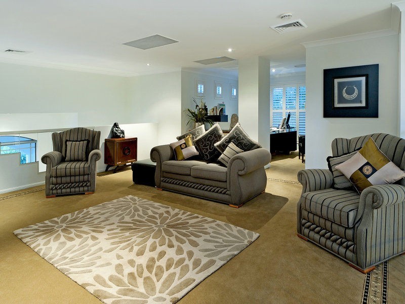 Hope Island QLD 4212