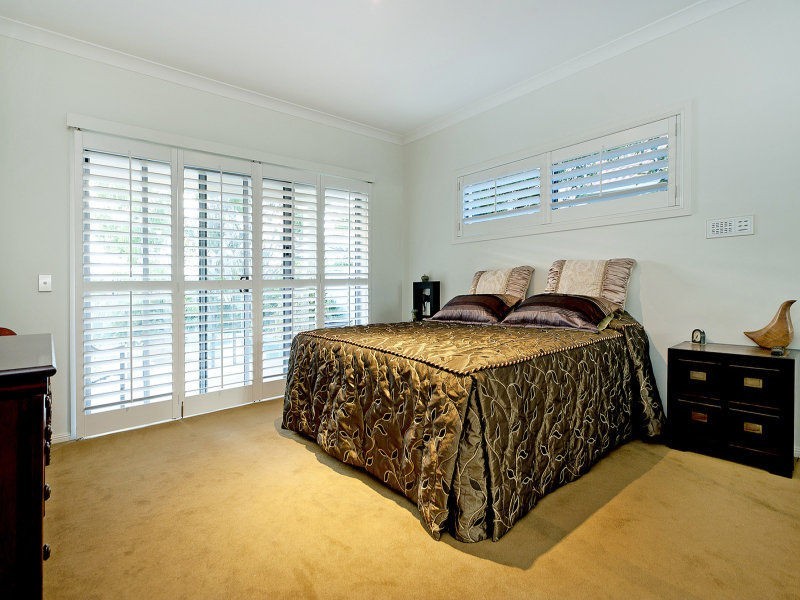 Hope Island QLD 4212