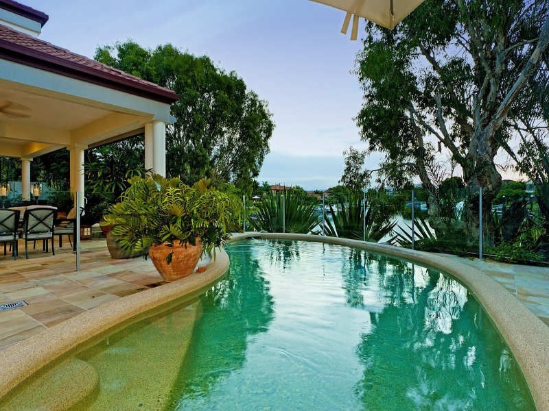 Hope Island QLD 4212