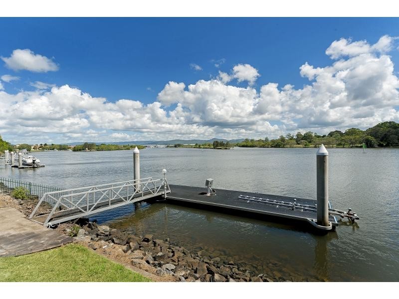 1008 Rosebank Way, Hope Island QLD 4212