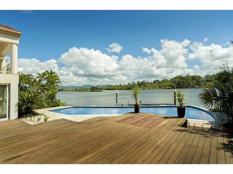 1008 Rosebank Way, Hope Island QLD 4212