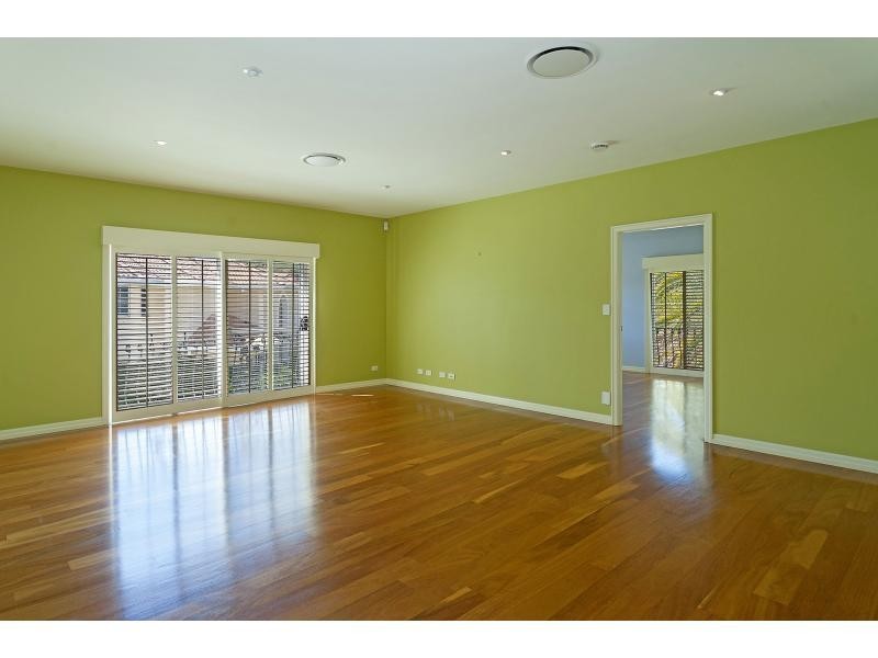 1008 Rosebank Way, Hope Island QLD 4212