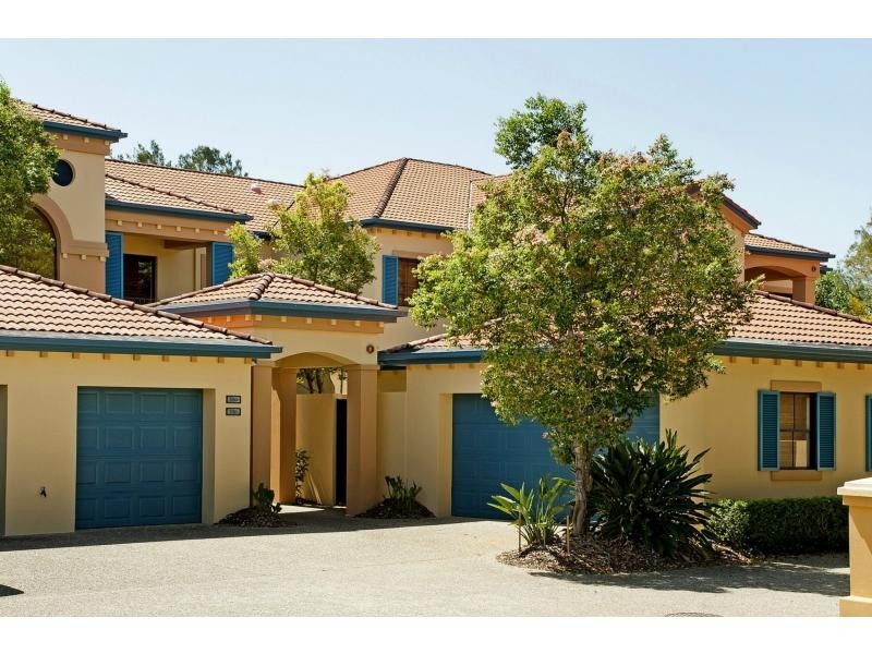 3282 Palladian Drive, Hope Island QLD 4212