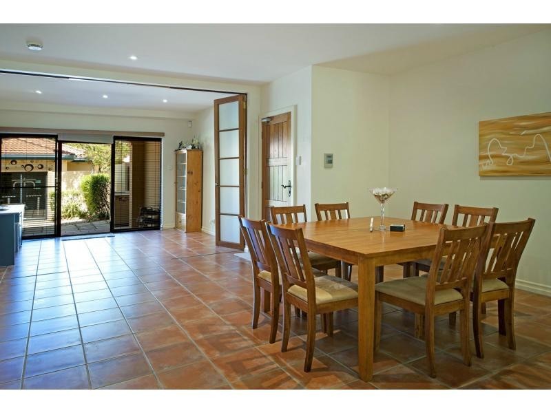 3282 Palladian Drive, Hope Island QLD 4212