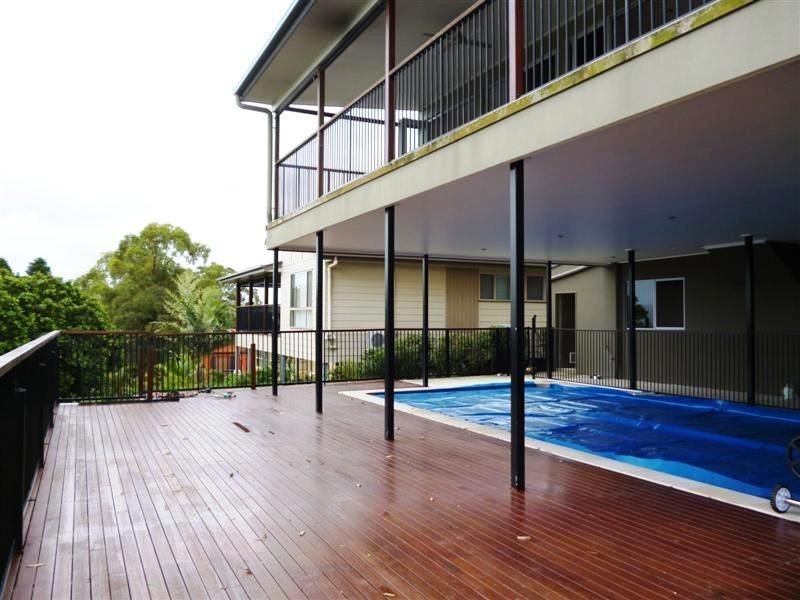 Hope Island QLD 4212