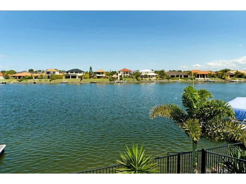 94 The Peninsula Drive, Hope Island QLD 4212