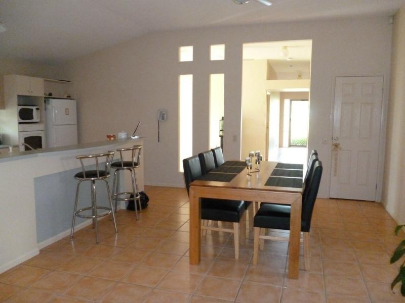 Coomera Waters QLD 4209