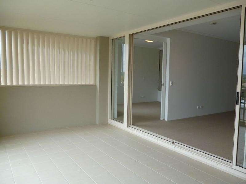 1700 Rialto Quay Drive, Hope Island QLD 4212