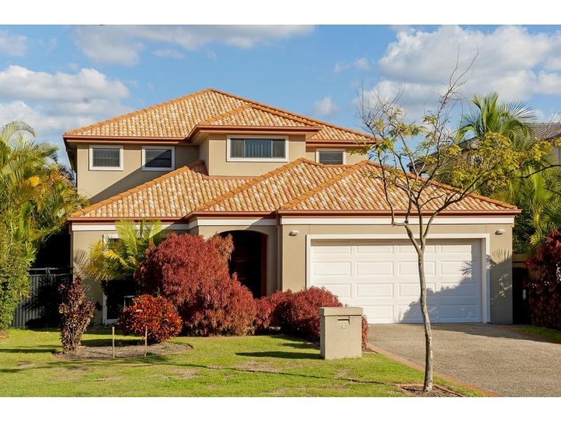 22 The Peninsula, Hope Island QLD 4212