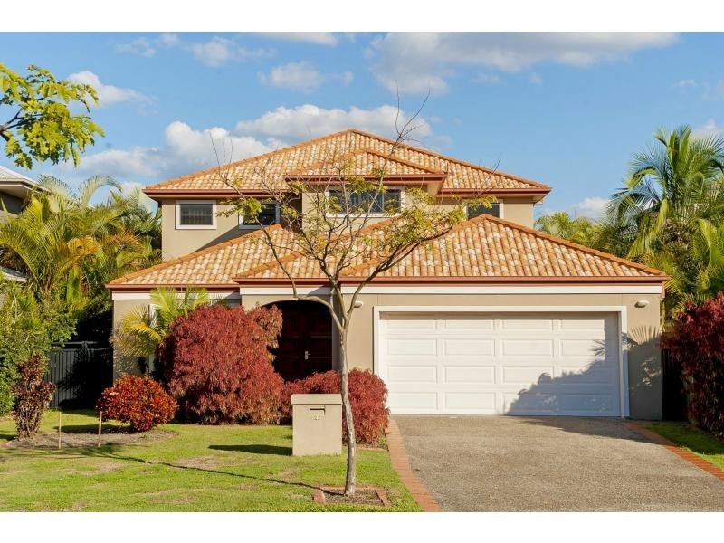 22 The Peninsula, Hope Island QLD 4212