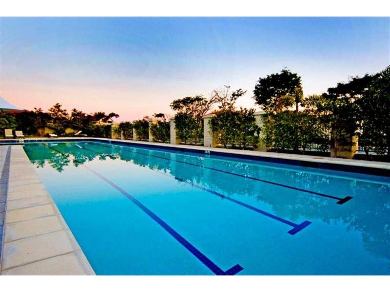 22 The Peninsula, Hope Island QLD 4212