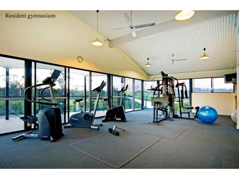 22 The Peninsula, Hope Island QLD 4212