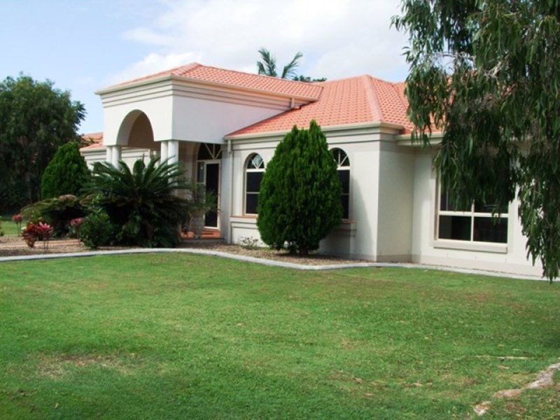 1607 Richmond Court, Hope Island QLD 4212