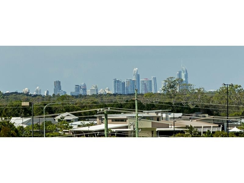 Unit 344/3 Pendraat Parade, Hope Island QLD 4212