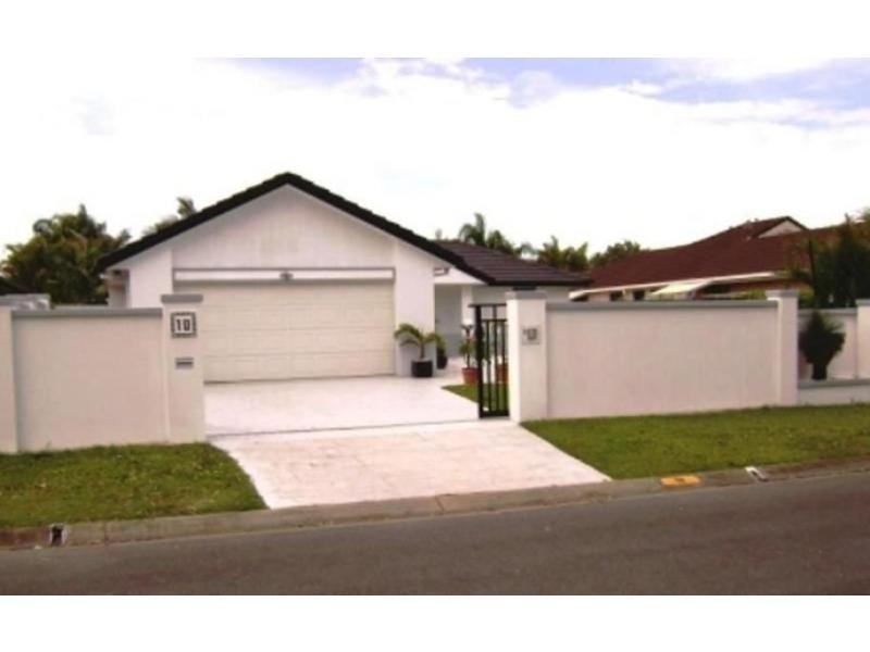 10 Glenwater Crescent, Helensvale QLD 4212