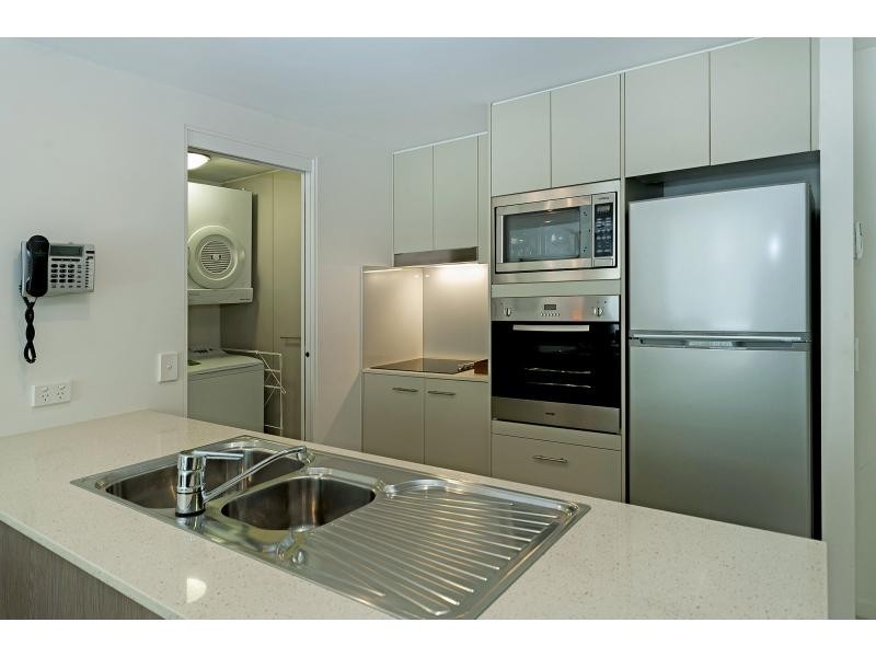 2109 Azzura Greens, 2 Activa Way, Hope Island QLD 4212