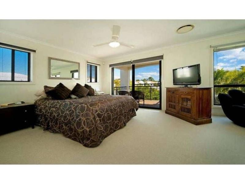 Hope Island QLD 4212