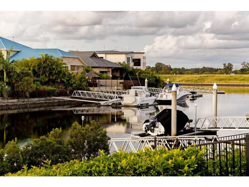 47 Coomera Court, River Links, Hope Island QLD 4212