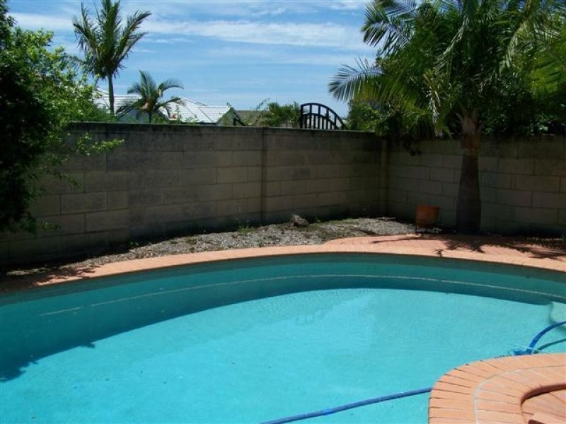 28 Westlake Court, Monterey Keys QLD 4212