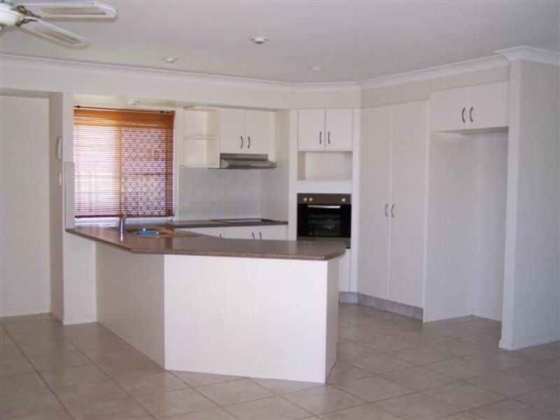 28 Westlake Court, Monterey Keys QLD 4212