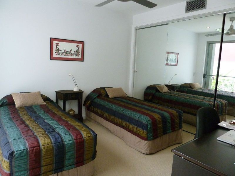 Hope Island QLD 4212