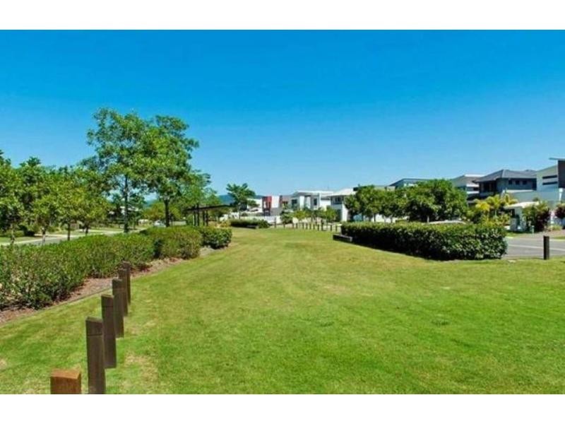 23 Riverlinks Boulevard East, River Links, Helensvale QLD 4212