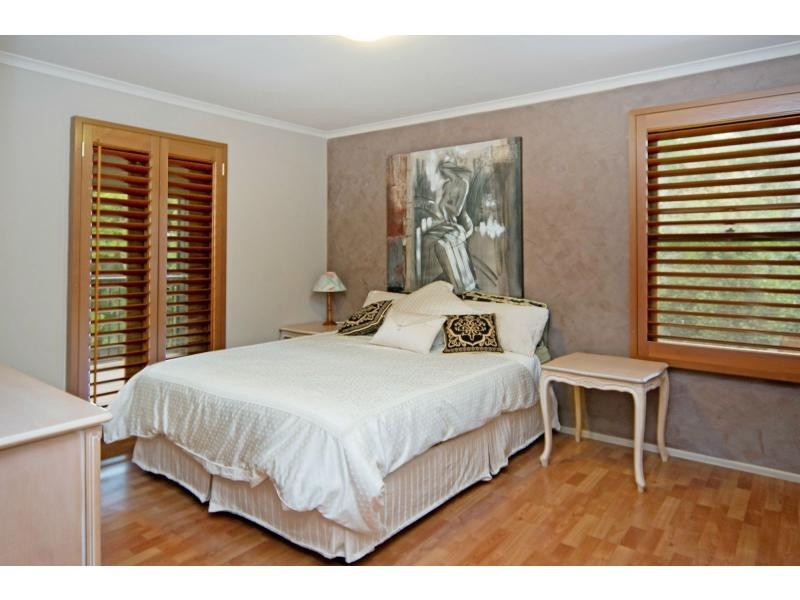 14 Intrigue Court, Guanaba QLD 4210